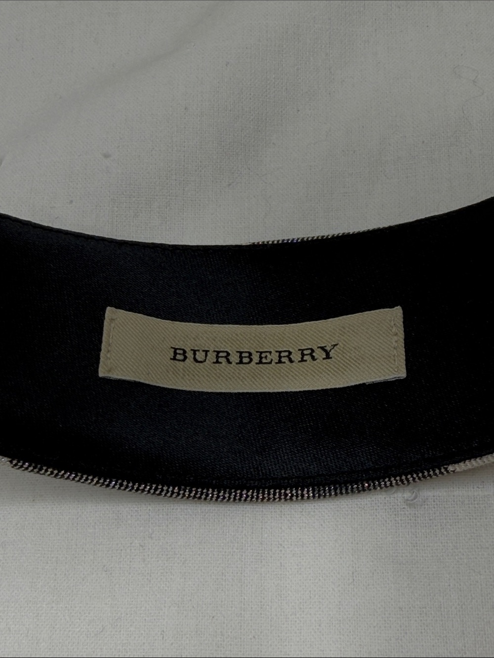 Burberry Headband Metallic Check - Picture 2 of 5